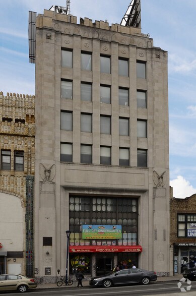 More Photos Of 6908 Market St, Upper Darby Apartments For Lease