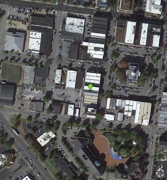 More Photos Of 112 S Maple St, Murfreesboro Office For Lease