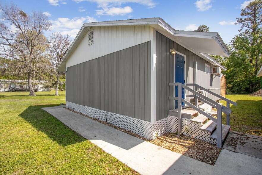 More Photos Of 1080 Olive St, Fernandina Beach Religious Facility For Sale