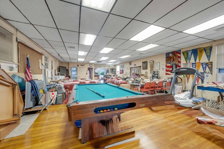 More Photos Of 433 White Plains Rd, Eastchester Storefront Retail Residential For Sale