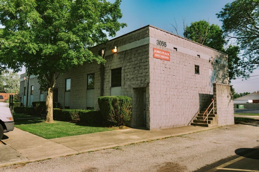 Primary Photo Of 3055 Templeton Rd, Columbus Loft Creative Space For Sale