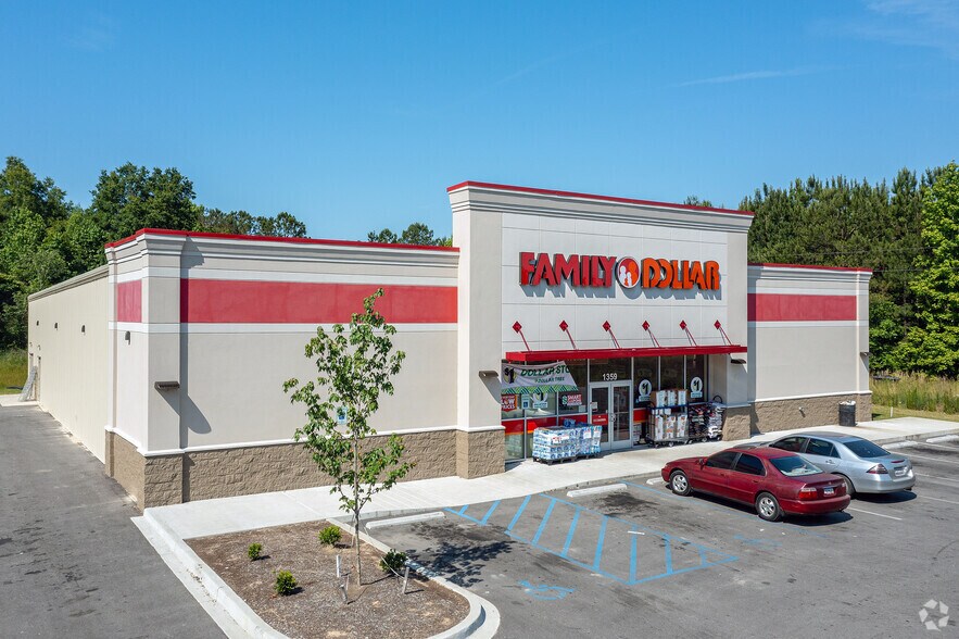 Primary Photo Of 1359 Old Highway 6, Cross Storefront For Sale