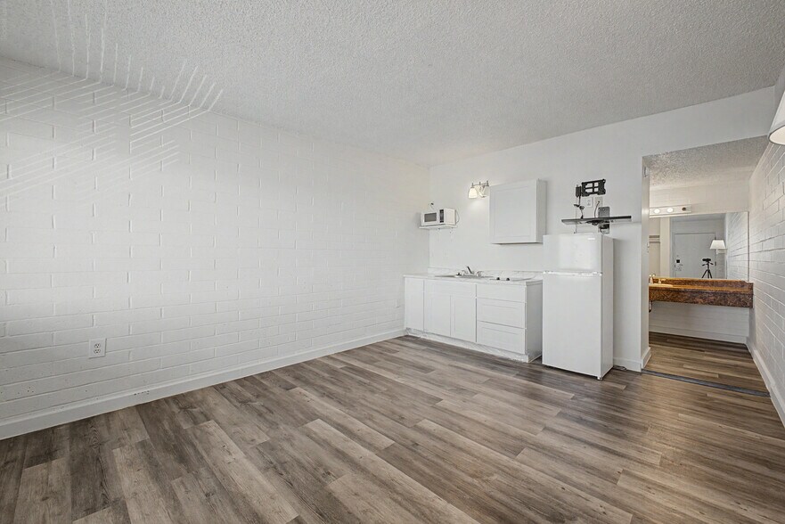 More Photos Of 314 E Benson Hwy, Tucson Apartments For Sale