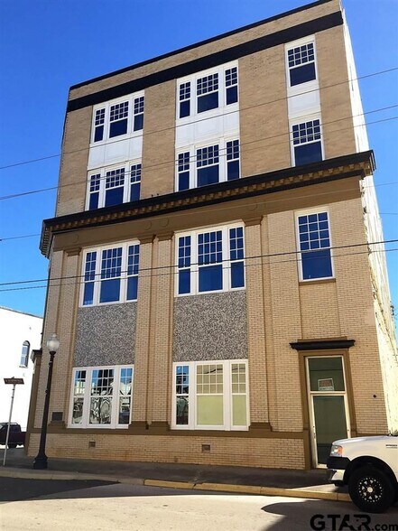 More Photos Of 202 E Main St, Henderson Loft Creative Space For Sale