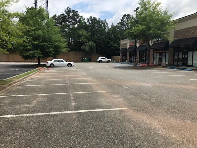 More Photos Of 1675 Peachtree Pky, Cumming Storefront Retail Office For Lease