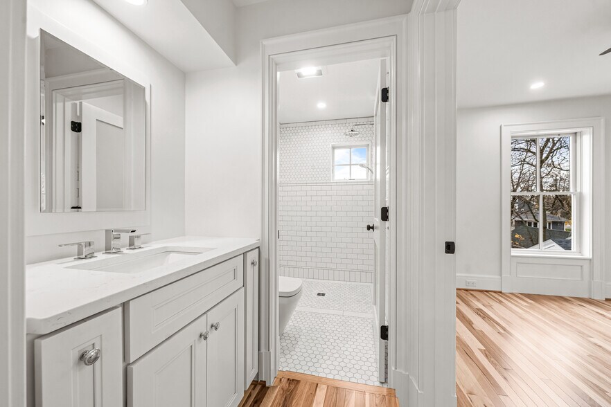 More Photos Of 300 S Route 73, Berlin Office For Sale