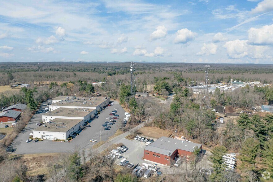 More Photos Of 34 Sullivan Rd, North Billerica Warehouse For Sale