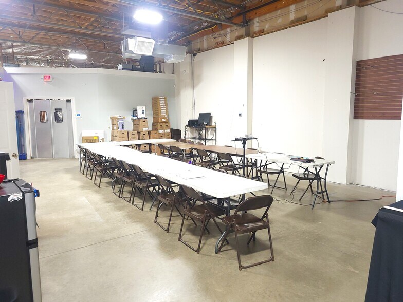 More Photos Of 400 Talcottville Rd, Vernon Rockville Office For Lease