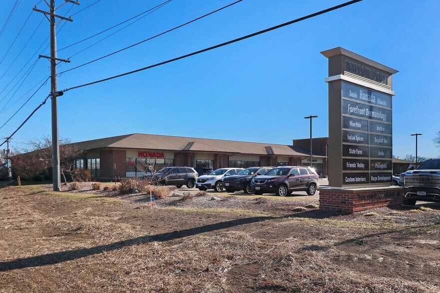 More Photos Of 8501-8503 75th St, Kenosha Unknown For Lease