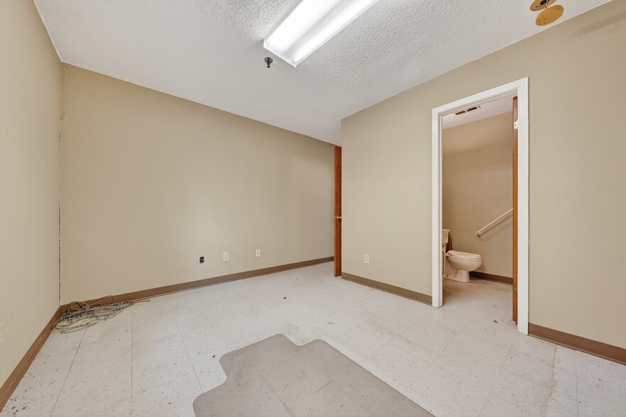 More Photos Of 1324-1325 Highway 195, Jasper Assisted Living For Sale