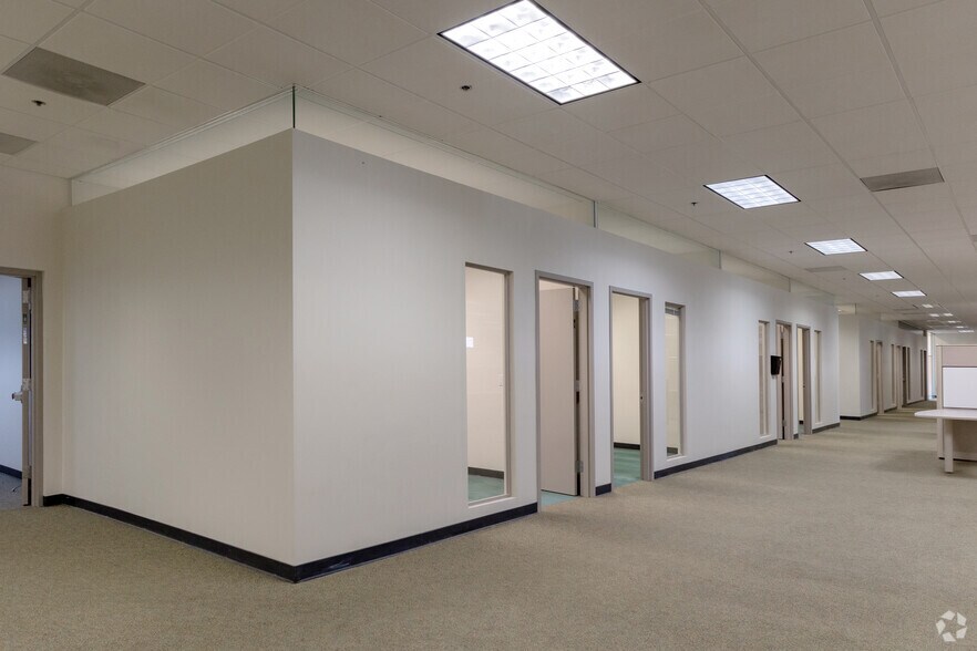 More Photos Of 3200 Patrick Henry Dr, Santa Clara Research And Development For Lease