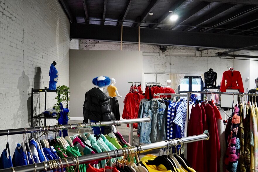 More Photos Of 5224-5228 Greene St, Philadelphia Warehouse For Lease