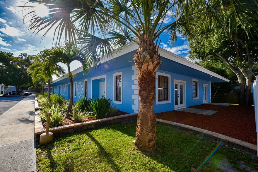 More Photos Of 2561 Nursery Rd, Clearwater Office For Lease