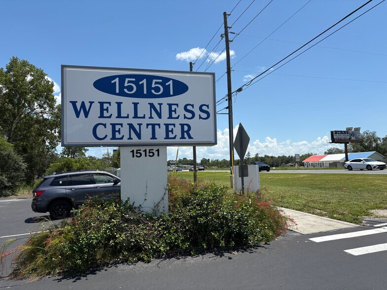 More Photos Of 15151 S US Highway 441, Summerfield Medical For Sale