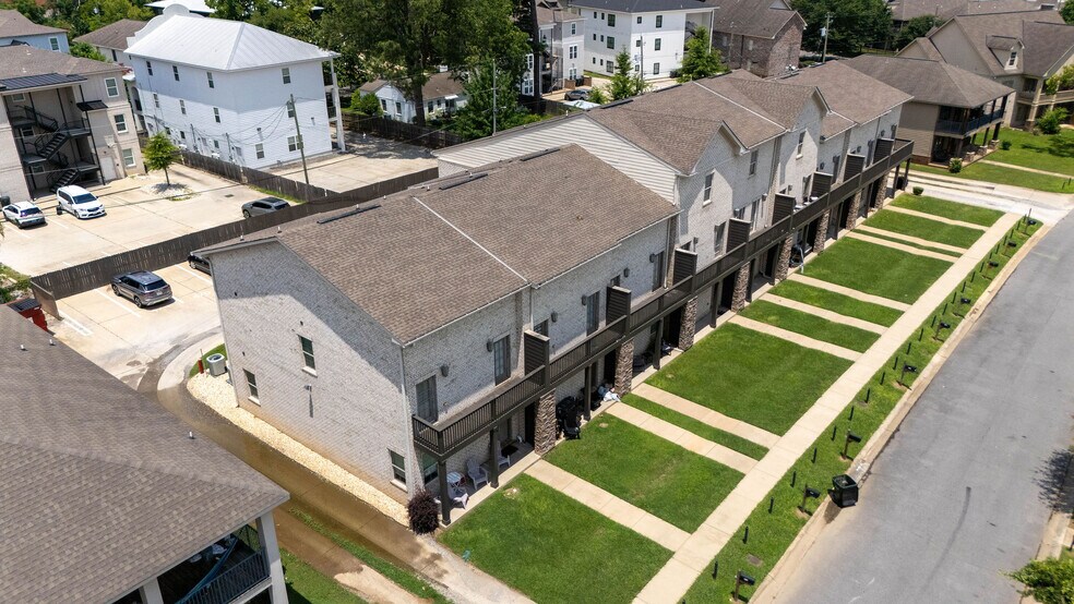 More Photos Of 403 Meador Dr, Tuscaloosa Multifamily For Sale