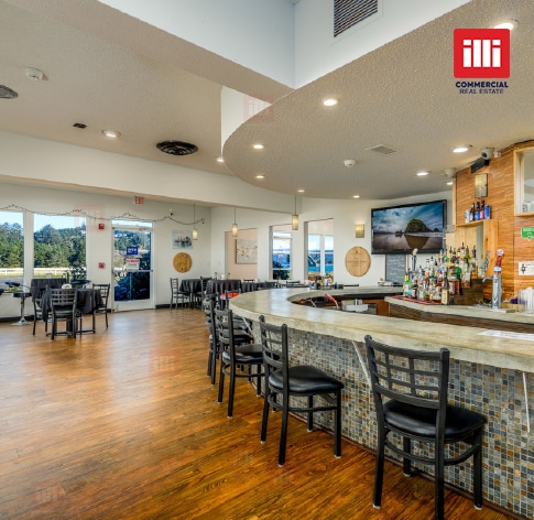 More Photos Of 902 NW Bayshore Dr, Waldport Hotel For Sale