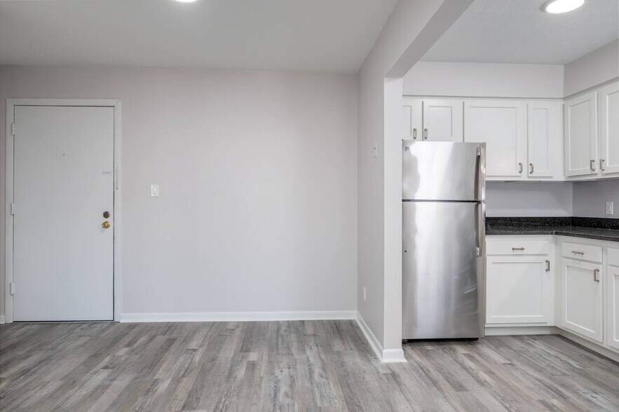 More Photos Of 4577 Olentangy River Rd, Columbus Apartments For Sale
