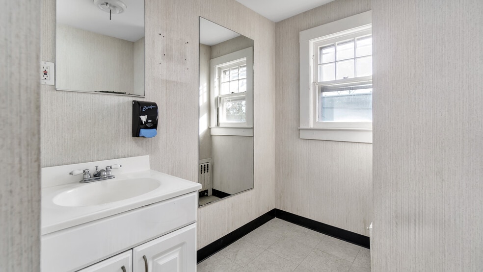 More Photos Of 26 Frowein Rd, Center Moriches Warehouse For Sale