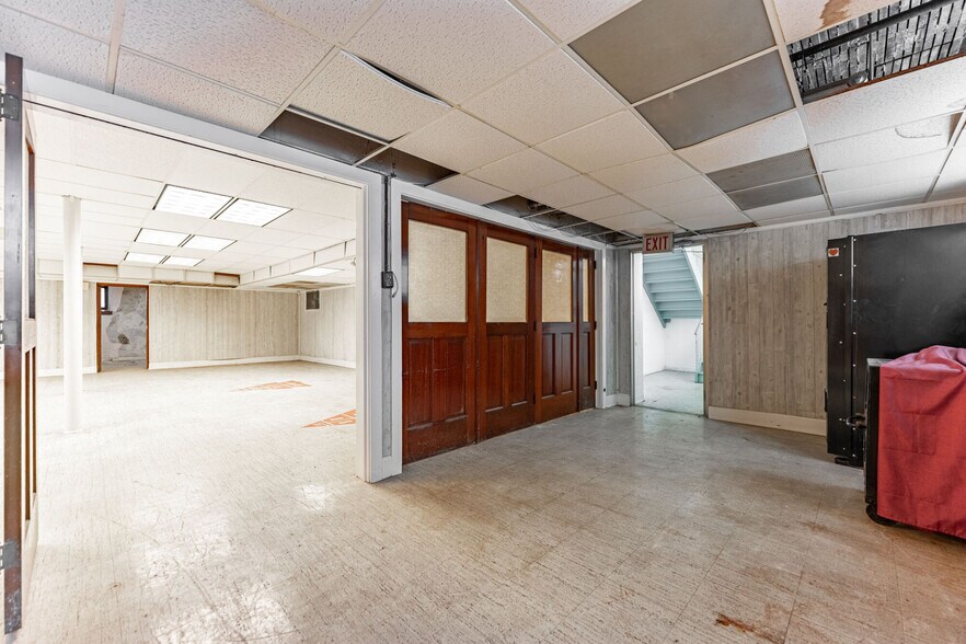 More Photos Of 1203 3rd Ave, Rockford Religious Facility For Sale