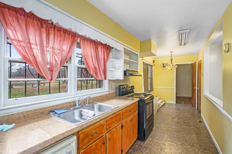 More Photos Of 3496 Wesley Chapel Rd, Decatur Land For Sale