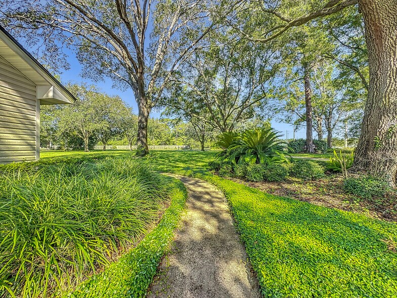 More Photos Of 6321 Old Middleburg Rd S, Jacksonville Land For Sale