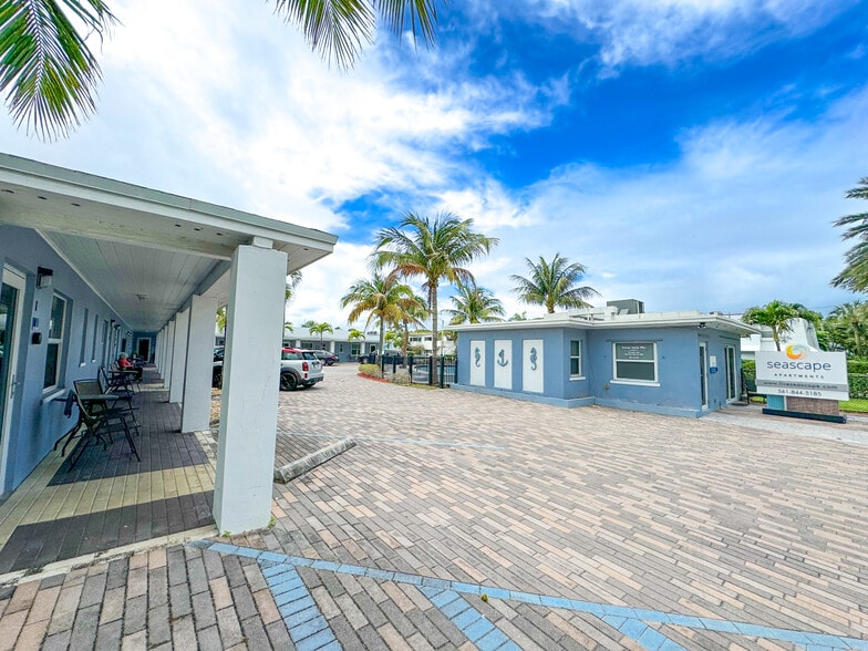 More Photos Of 3021 N Ocean Dr, Riviera Beach Apartments For Sale