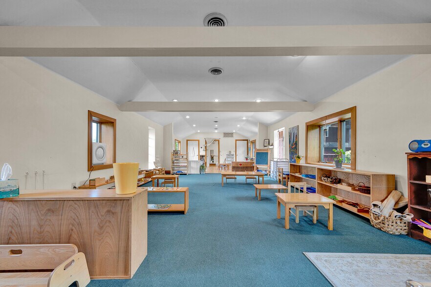 More Photos Of 188 W Ridge Pike, Royersford Schools For Sale