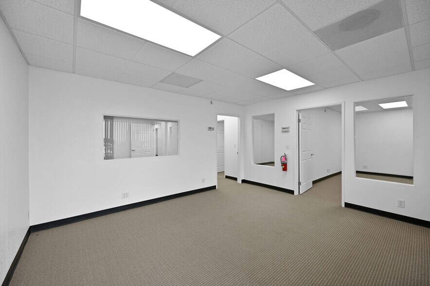 More Photos Of 171 Mayhew Way, Pleasant Hill Unknown For Lease
