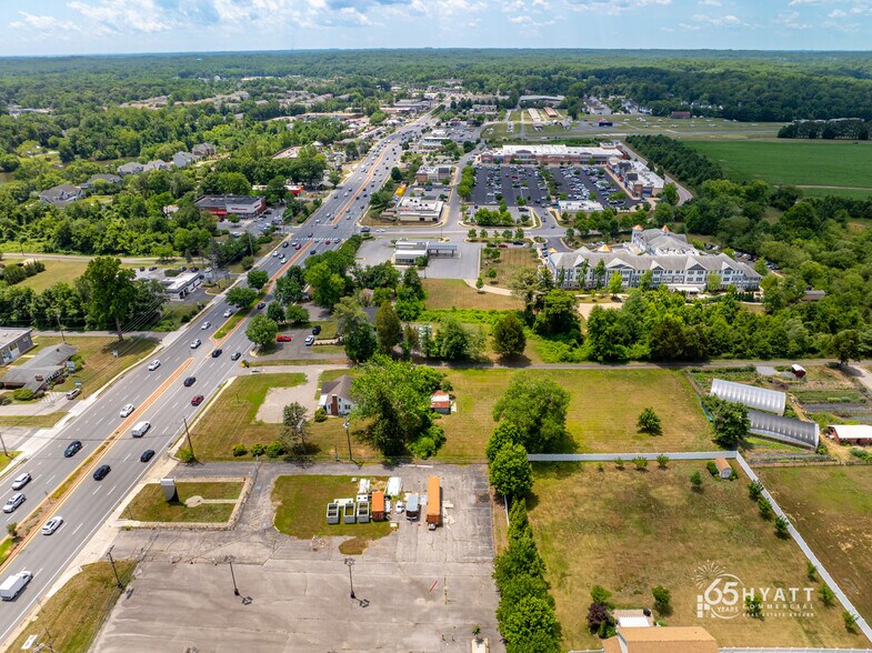 More Photos Of 2976 Solomons Island Rd, Edgewater Office For Sale