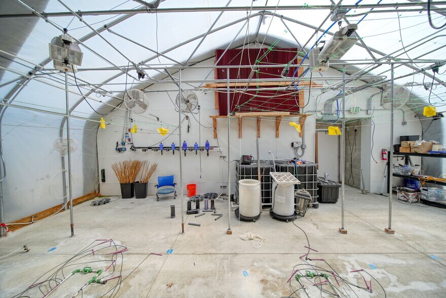 More Photos Of 15379 Howard Rd, Hanover Flex For Sale