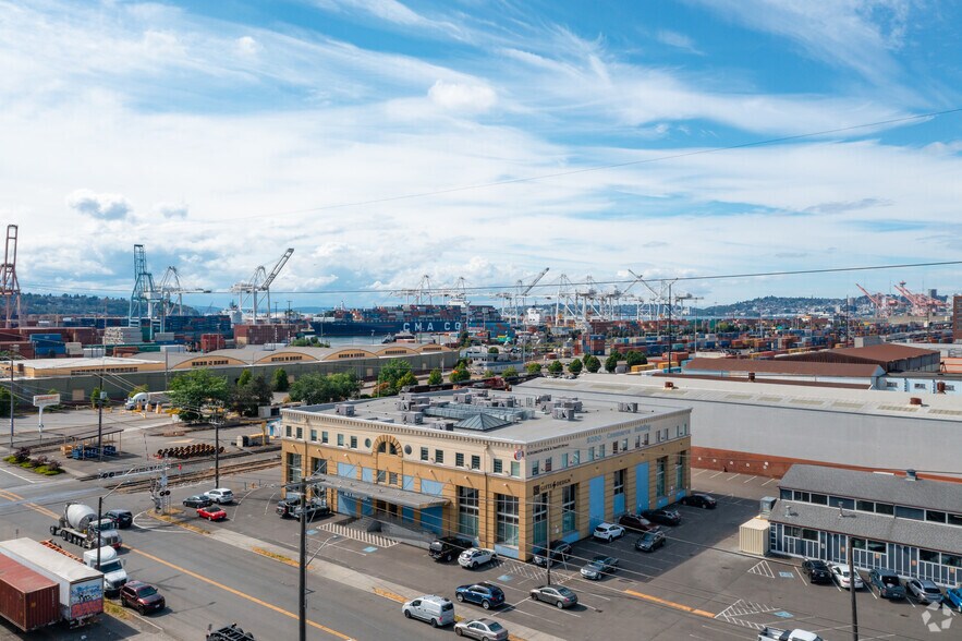 More Photos Of 66 S Hanford St, Seattle Showroom For Lease