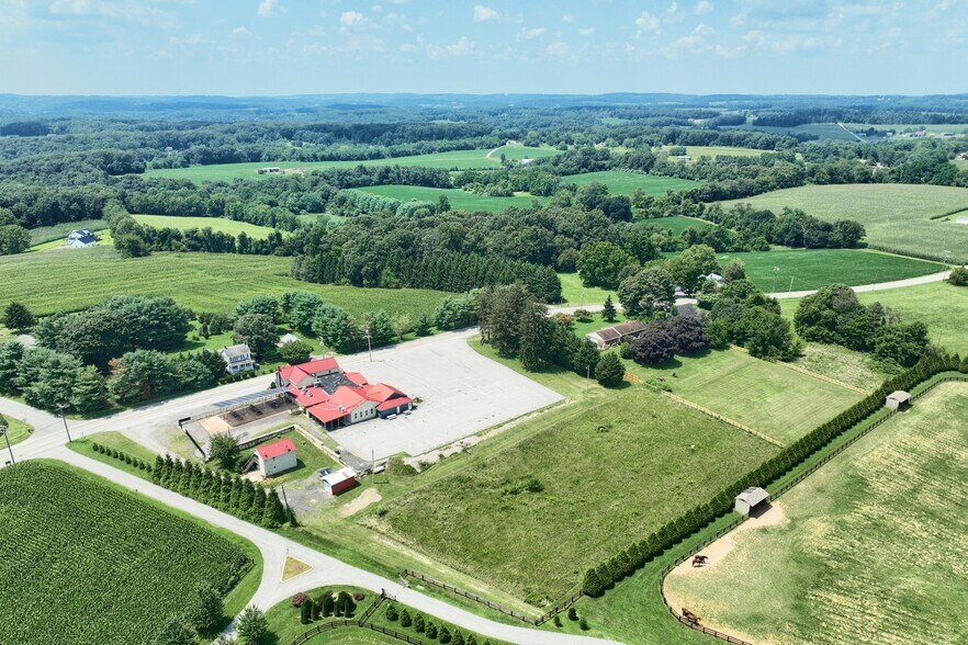 More Photos Of 21603 Middletown Rd, Freeland Freestanding For Sale