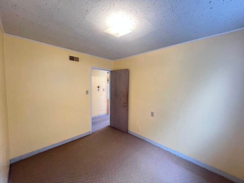 More Photos Of 1306-1308 Solano Ave, Albany Medical For Lease