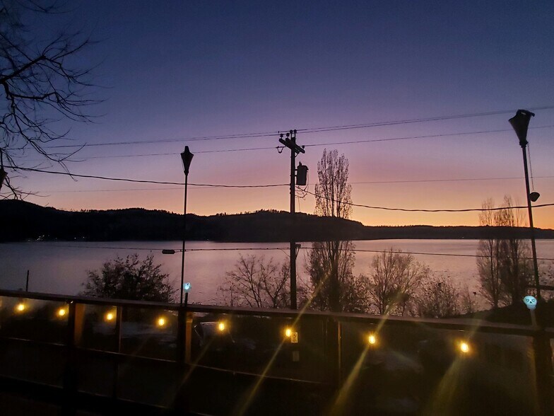 More Photos Of 204 S Coeur D Alene Ave, Harrison Restaurant For Sale