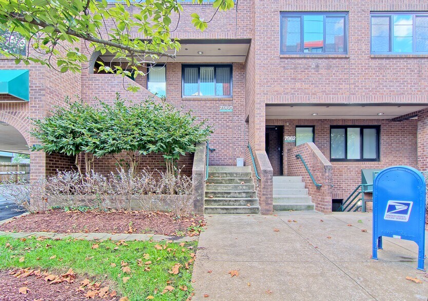 More Photos Of 7960-7990 Old Georgetown Rd, Bethesda Medical For Sale