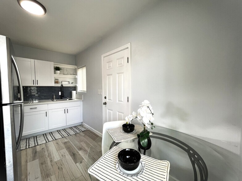 More Photos Of 2714 N Hopi Pl, Tucson Apartments For Sale