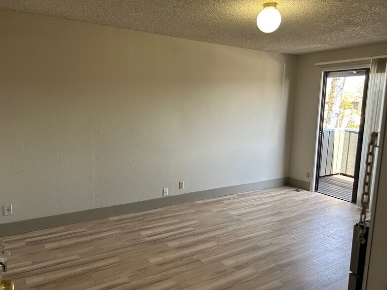 More Photos Of 1640-1650 Mill St, Eugene Apartments For Sale