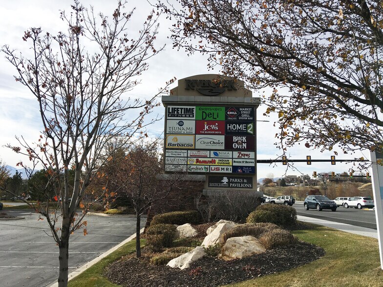 More Photos Of 10600 S 700 W, South Jordan Fast Food For Lease