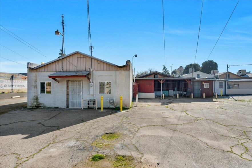 More Photos Of 624 Park Blvd, Orange Cove General Retail For Sale