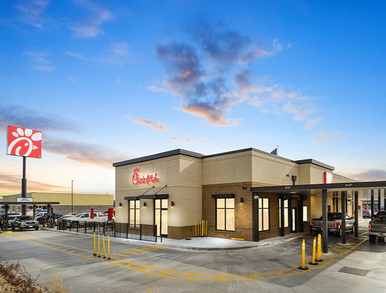 Primary Photo Of 6585 N 5th St, North Las Vegas Fast Food For Sale