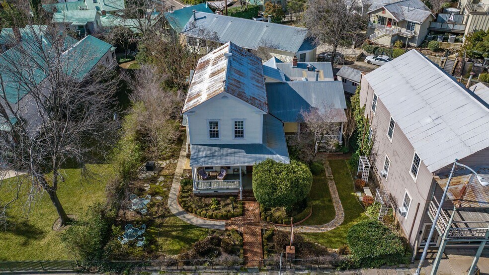 More Photos Of 77 Main St, Sutter Creek Hospitality For Sale