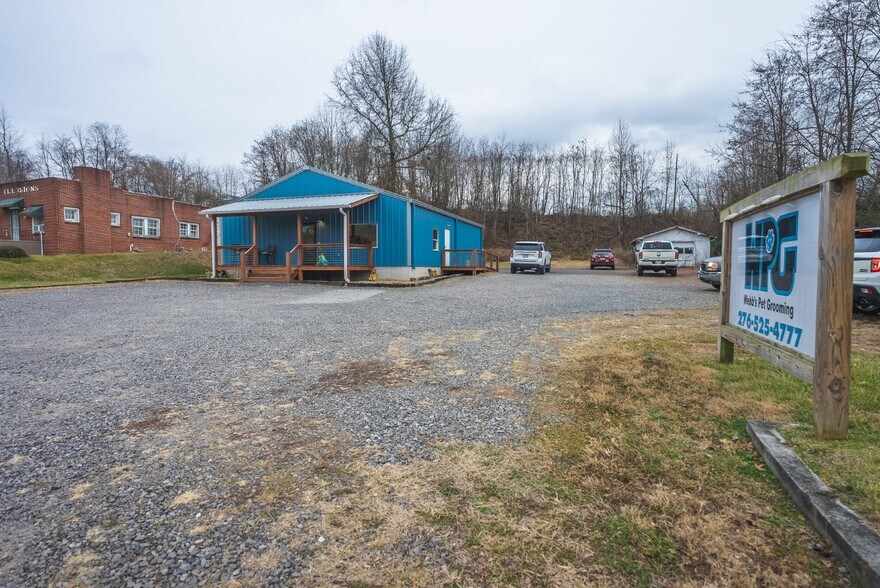 More Photos Of 19462 Lee Hwy, Abingdon General Retail For Sale