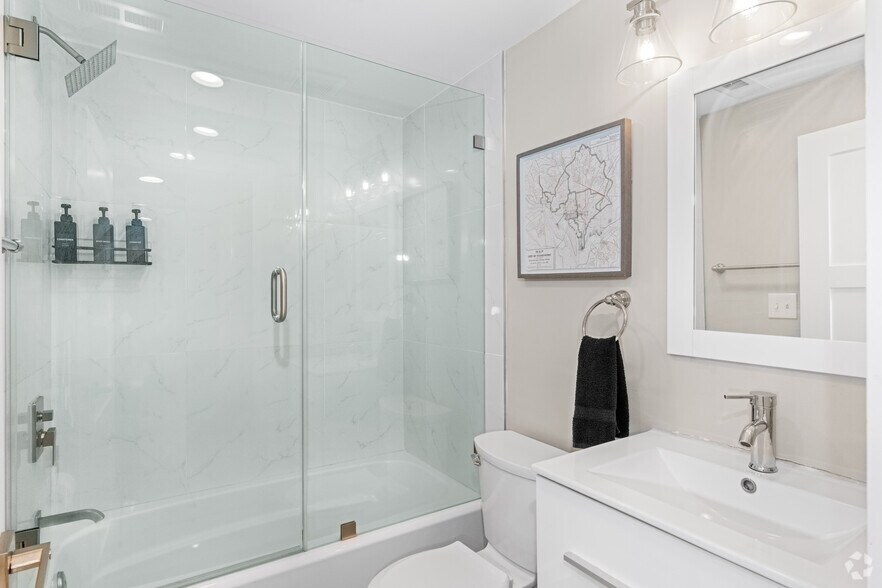 More Photos Of 1414 Pennsylvania Ave SE, Washington Apartments For Sale