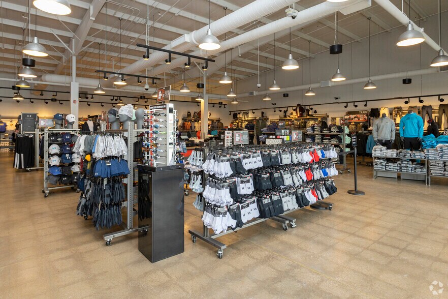 More Photos Of 1991 Odonnell Rd, Williamsburg Unknown For Lease