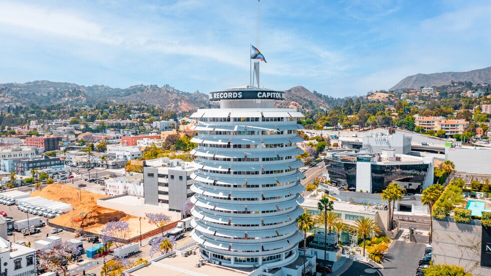 More Photos Of 6201 Hollywood Blvd, Hollywood Apartments For Lease