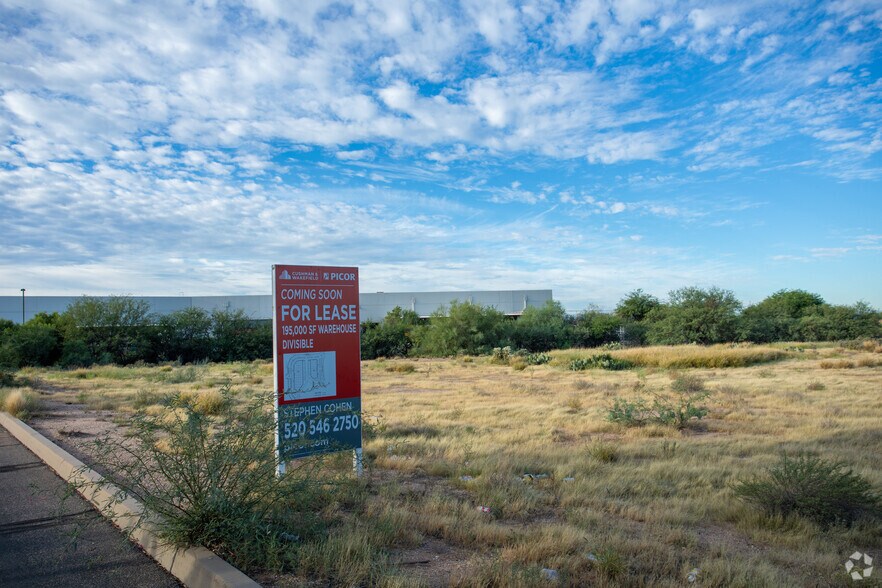 More Photos Of 6755 E Southpoint Rd, Tucson Unknown For Lease