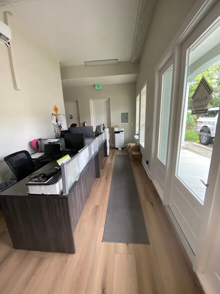 More Photos Of 140 S Main St, Winter Garden Office For Lease