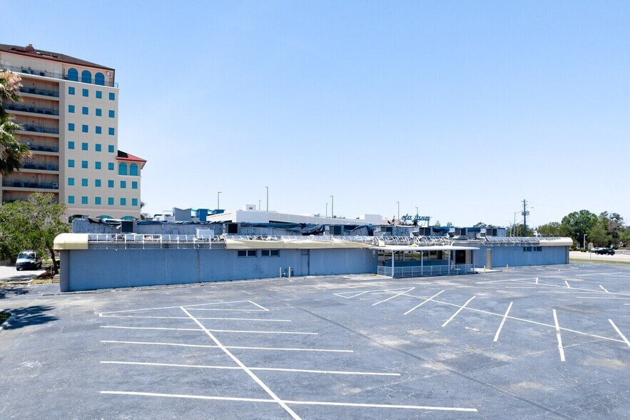 More Photos Of 2250 Fruitville Rd, Sarasota Land For Sale