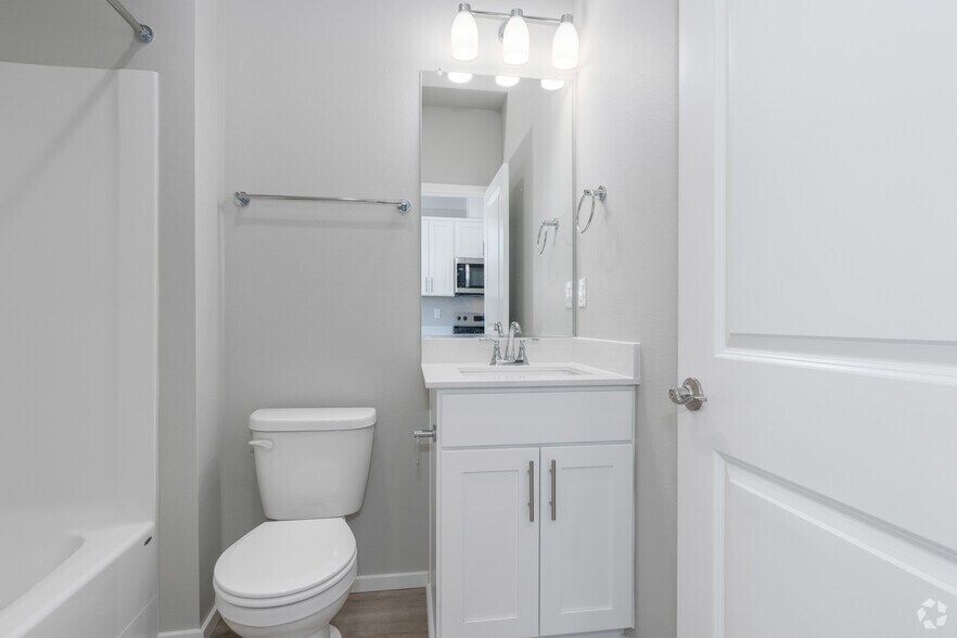 More Photos Of 421 NE 80th Ave, Hillsboro Apartments For Sale