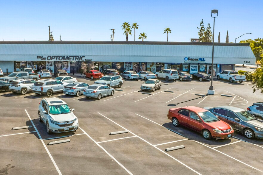 More Photos Of 5130 N Blackstone Ave, Fresno Unknown For Lease